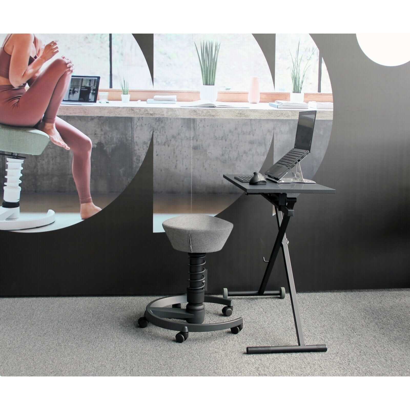 GetUpDesk Move adjustable desk, white
