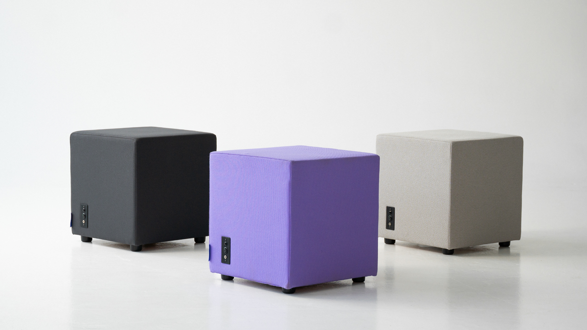 Neurosonic Cube recovery footstool, light grey