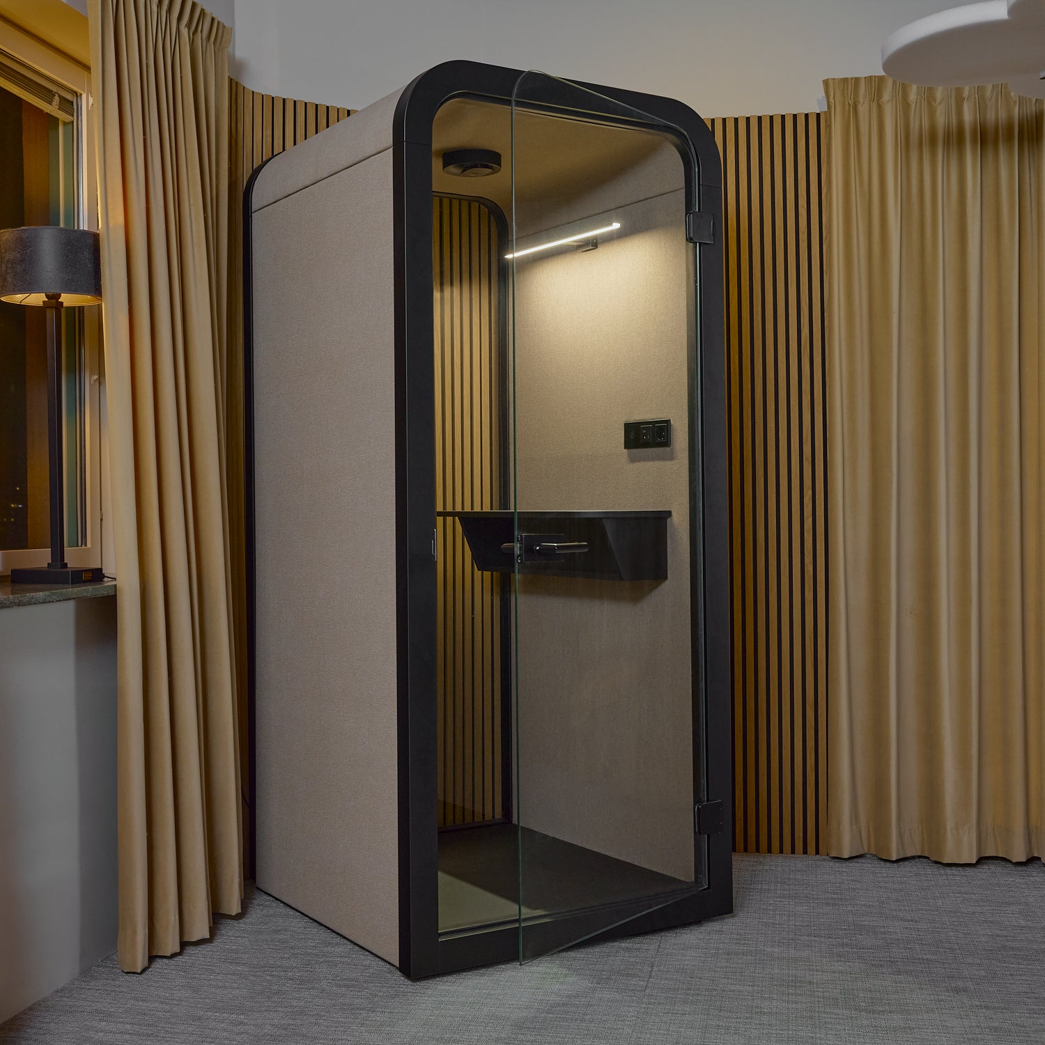 Focus Pod – Phone Booth