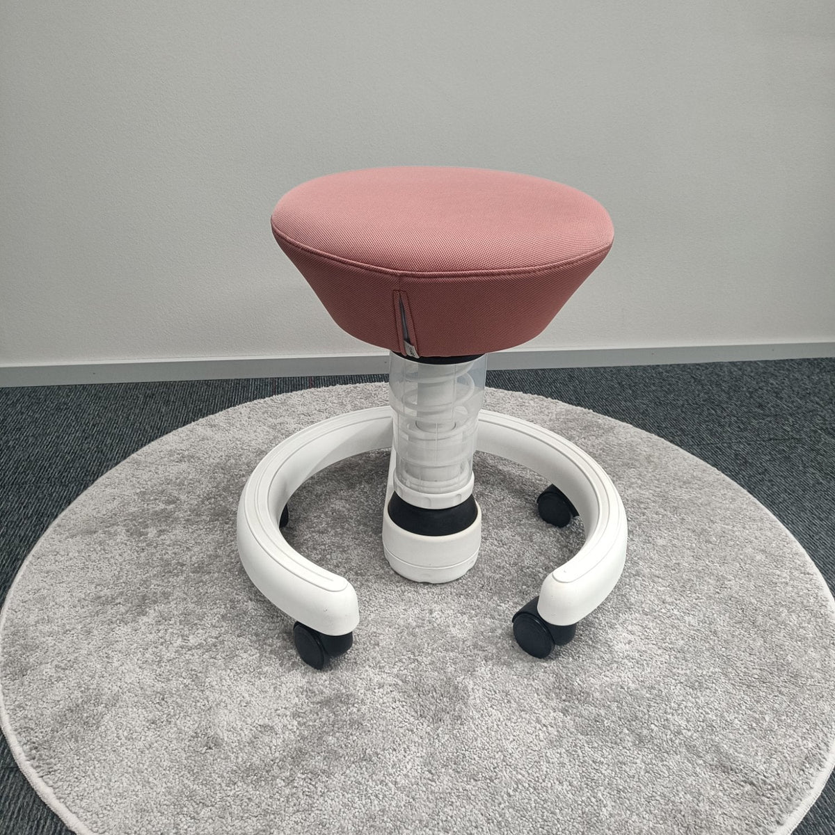 Outlet - Swoppster kid's active chair, pink polyester - ex-demo