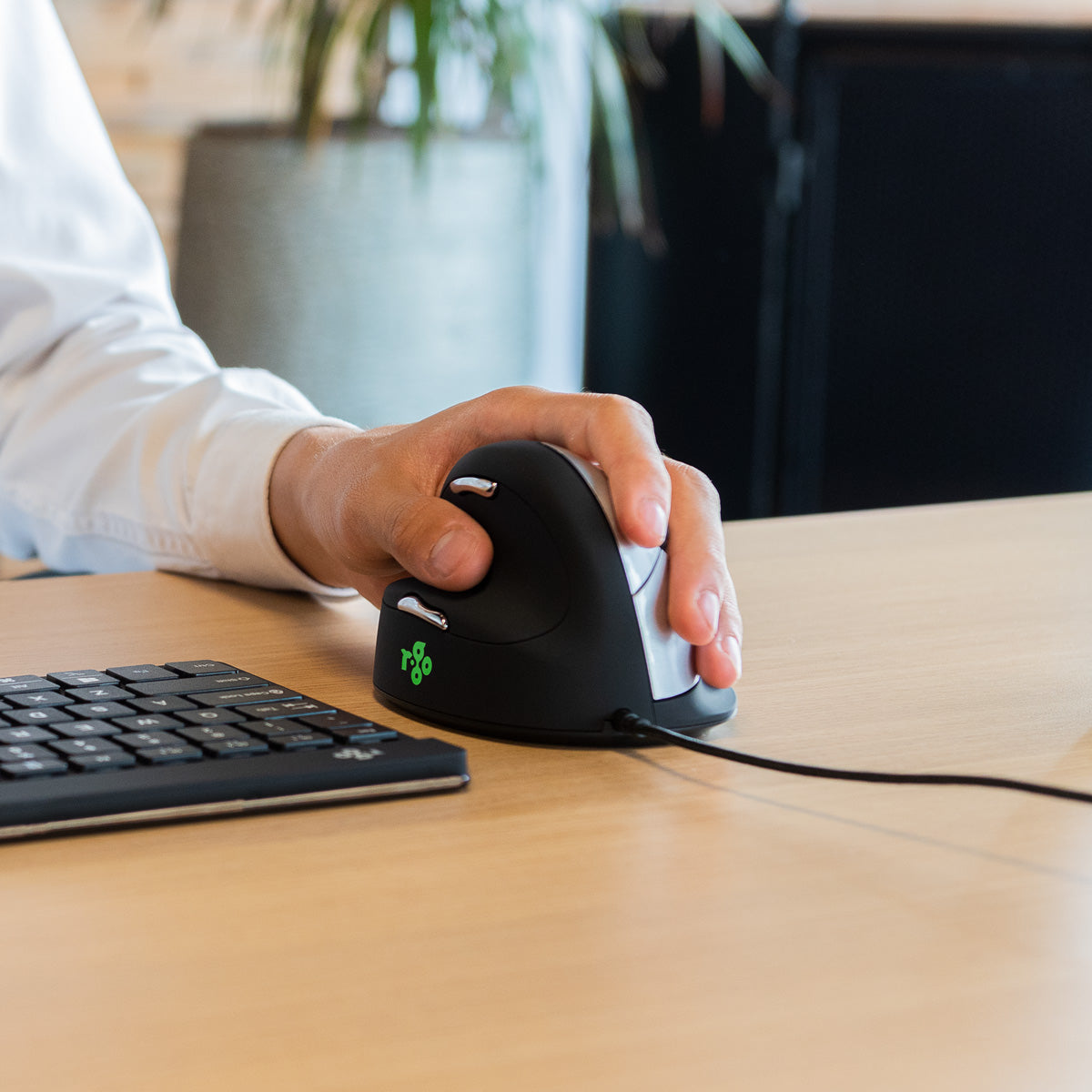 HE Mouse large left, wired